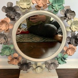 Gorgeous home decor mirror